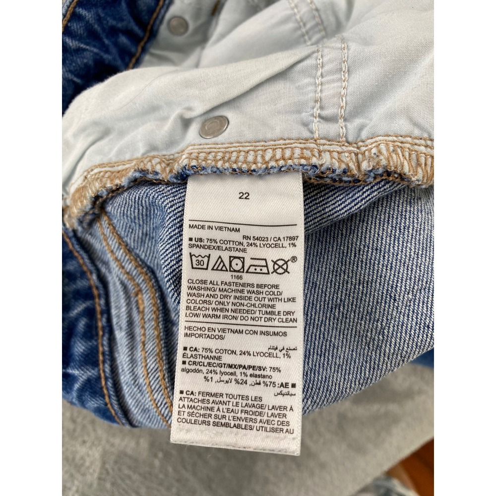 Old Navy Womens Plus 22 Mid-Rise Wide-Leg Jeans Medium Wash Raw Hem Blue Denim - Picture 4 of 14